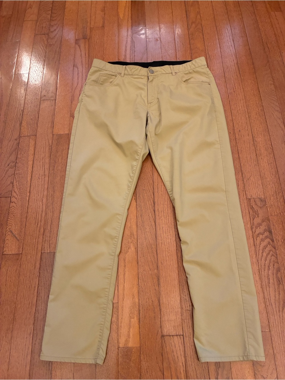 Nike Dry Fit Performance Men's Chino Pants in Light Tan Size 34x32